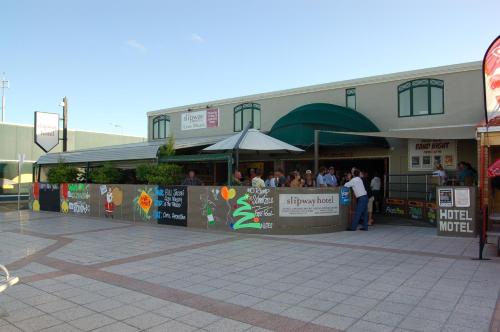 Фотографии мотеля
Slipway Hotel Motel