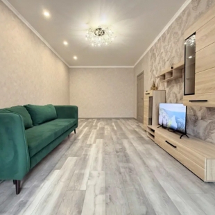 Фотография квартиры Квартира Большая Двухкомнатная в Центре Города