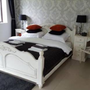 Фотографии мини отеля
The White Dove Bed and Breakfast and Hot Tub Newark Showground