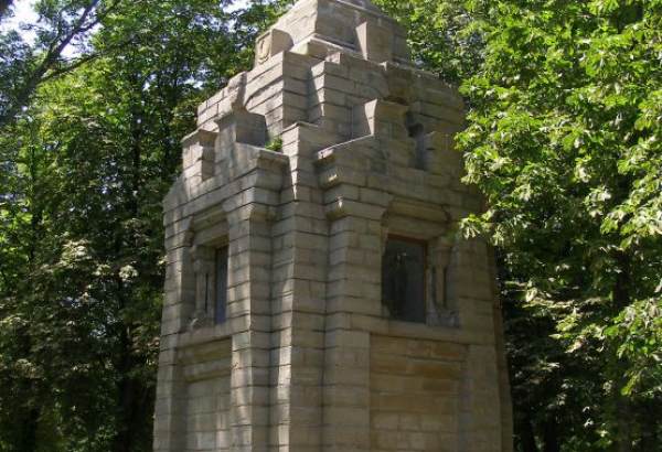 Фотография достопримечательности Воскресенская часовня