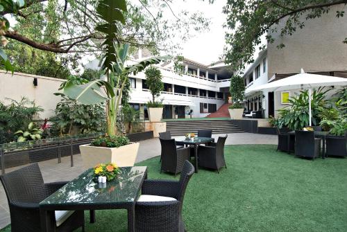 Фотография гостиницы Citrus Hotel Lonavala