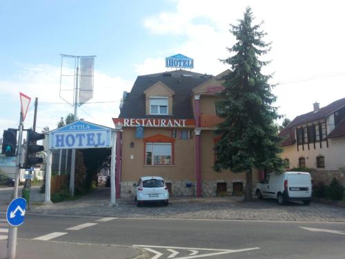 Фотография гостиницы Attila Hotel