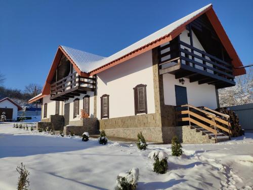 Фотографии базы отдыха 
            Дача Забугорище