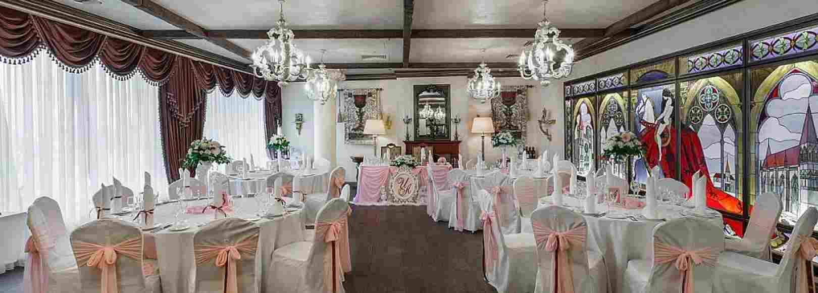 Фотография банкетного зала Висконти