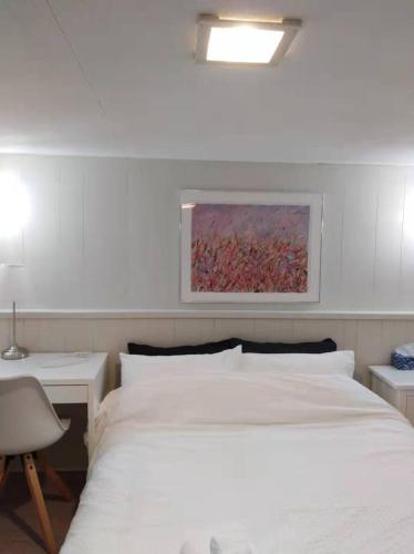 Фотография гостевого дома Danny's house in Vancouver West