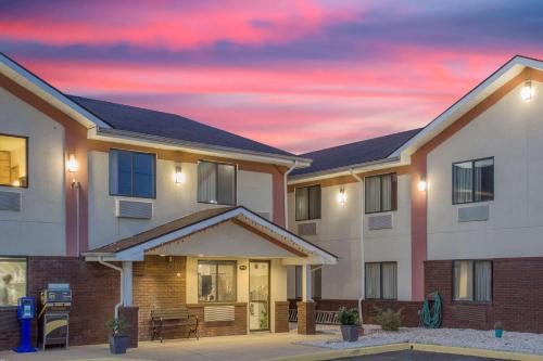 Фотография гостиницы Super 8 by Wyndham Appomattox VA