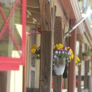 Фотография гостиницы The Evening Shade River Lodge and Cabins