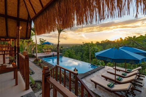 Фотография базы отдыха Sunrise Penida Hill by WizZeLa