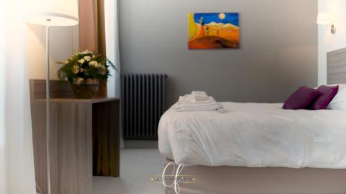 Фотография гостиницы HÔTEL LE CHAPON FIN