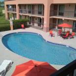 Фотография гостиницы Super 8 by Wyndham Knoxville West/Farragut