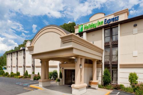 Фотография гостиницы Holiday Inn Express Southington, an IHG Hotel