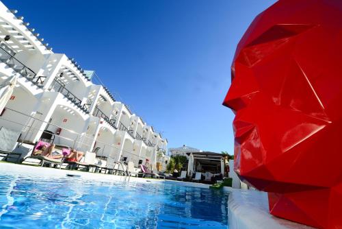 Фотография гостиницы Vista Bonita - LGTBI Only Resort