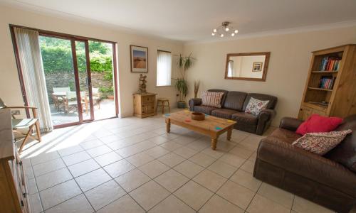 Фотография гостевого дома Oyster Cottage Braunton | Sleeps 6 | Dog Friendly