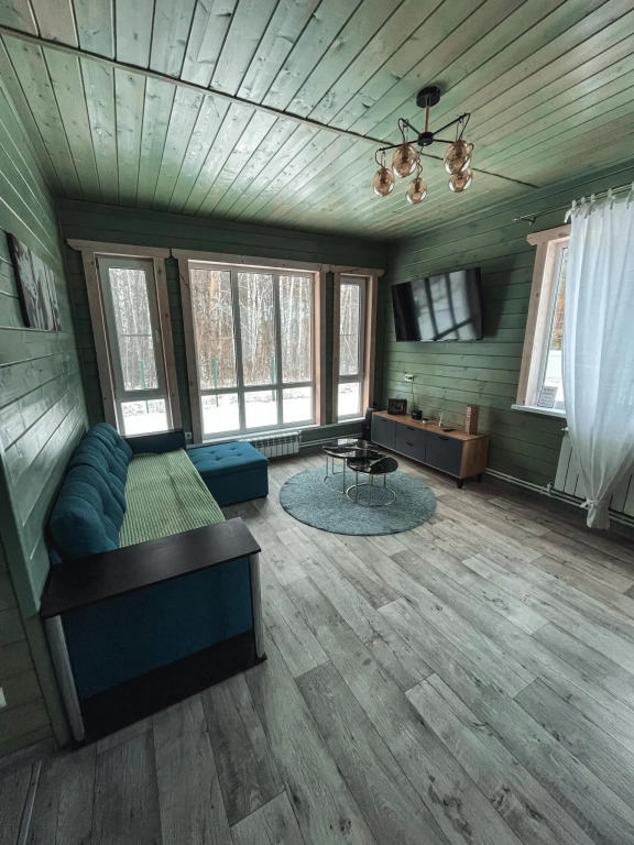 Фотография Коттеджа Дом в лесу с баней и чаном