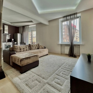 Фотография квартиры Апартаменты Уютная двухкомнатная квартира рядом с ЦУМом