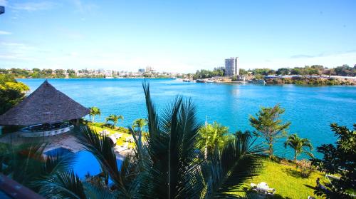 Фотография гостиницы CityBlue Creekside Hotel & Suites