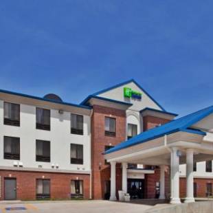 Фотографии гостиницы
Holiday Inn Express Hotel & Suites McPherson, an IHG Hotel