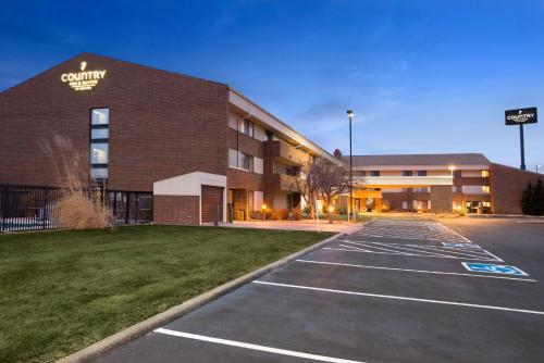 Фотография гостиницы Country Inn & Suites by Radisson, Lincoln Airport, NE