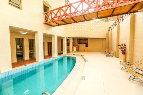 Фотографии гостиницы
Eurasia Bridge