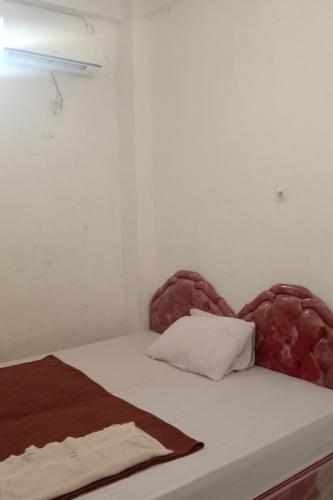 Фотография гостиницы OYO 1706 Hotel H&w Solo