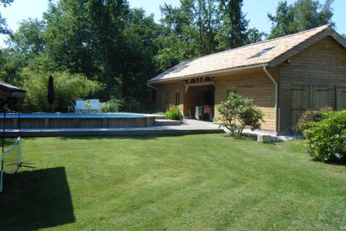 Фотография гостевого дома la cabane au fond du jardin