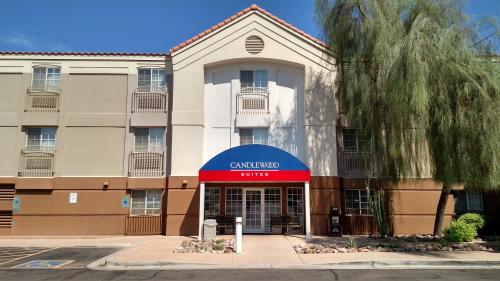 Фотография гостиницы Sonesta Simply Suites Phoenix Tempe