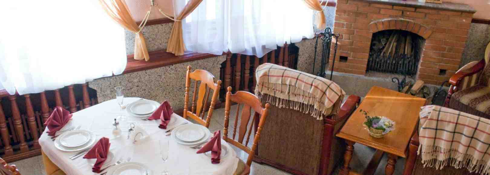 Фотография банкетного зала Ресторан Эффект Малый каминный зал