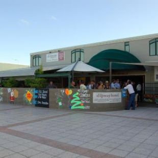 Фотография мотеля Slipway Hotel Motel