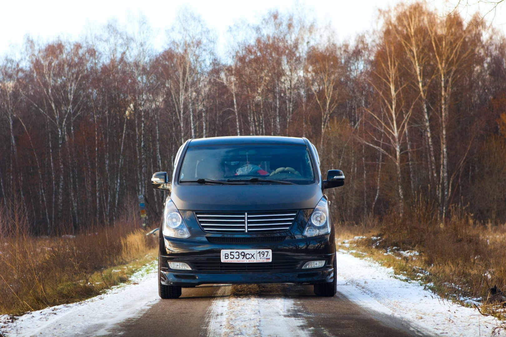Фотография аренды автомобиля Аренда микроавтобуса