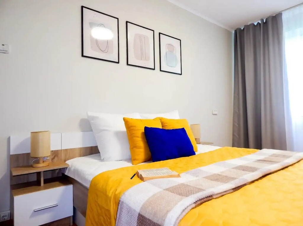 Фотография квартиры Апартаменты «Home Vita» – яркая двухкомнатная квартира с балконом