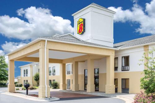 Фотография мотеля Super 8 by Wyndham Clemmons/Winston-Salem Area