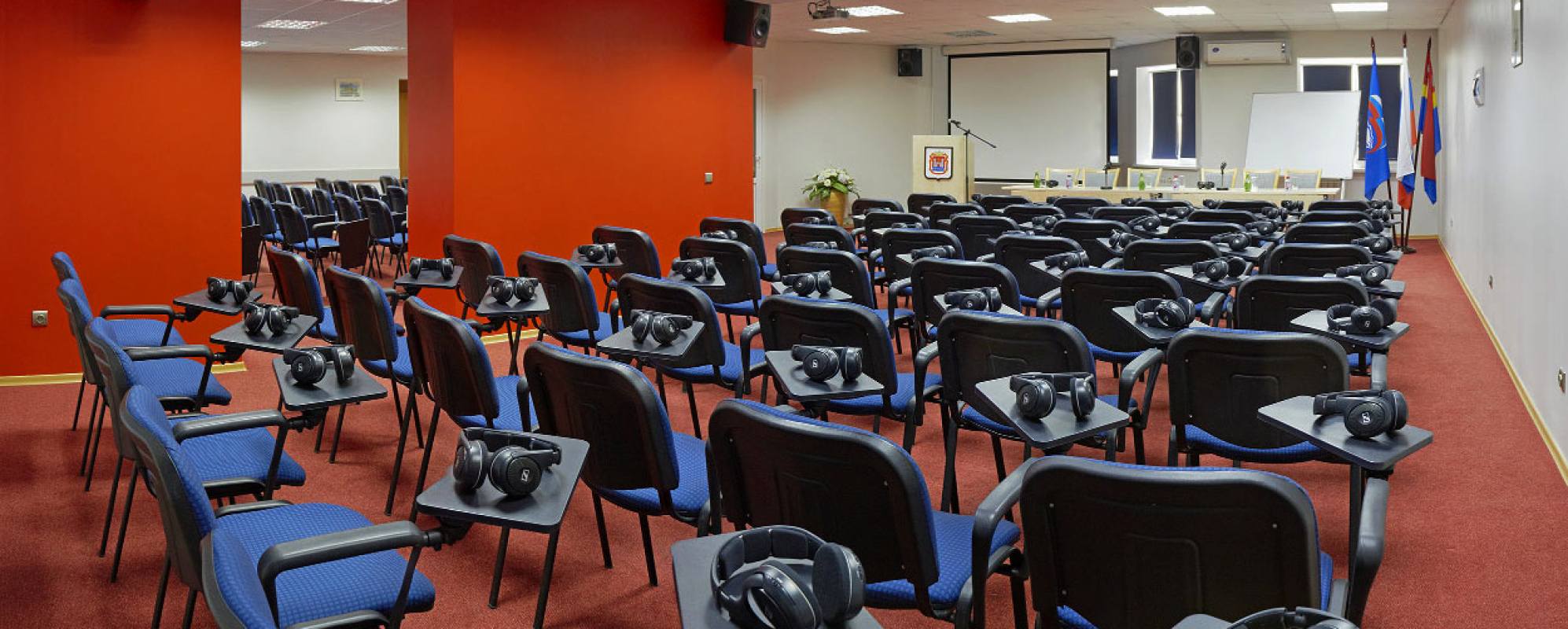 Фотографии конференц-зала Россия