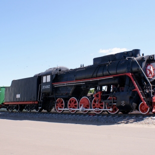 Фотография памятника Памятник бронепоездам Илья Муромец и Козьма Минин 