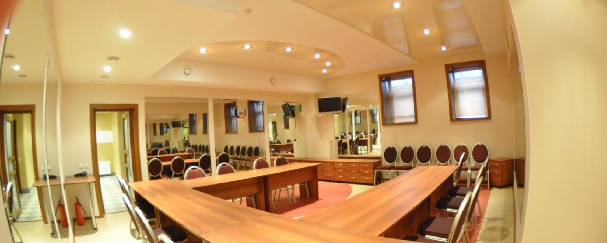 Фотографии конференц-зала Учебный класс