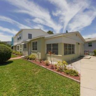 Фотографии гостевого дома
Walk to the Beach or Village in minutes!