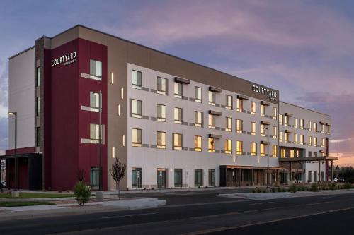 Фотография гостиницы Courtyard by Marriott Las Cruces at NMSU