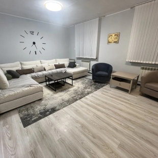 Фотография Коттеджа Частный дом Большой дом недалеко от центра города Тверь