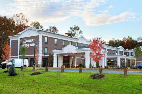 Фотография гостиницы Hampton Inn and Suites Hartford/Farmington