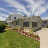 Фотография гостевого дома Walk to the Beach or Village in minutes!