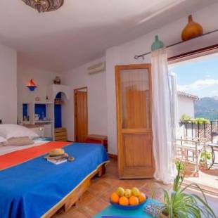 Фотографии гостиницы
Hotel Los Castaños