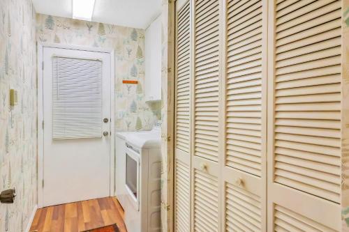 Фотография гостевого дома Village Green Oasis