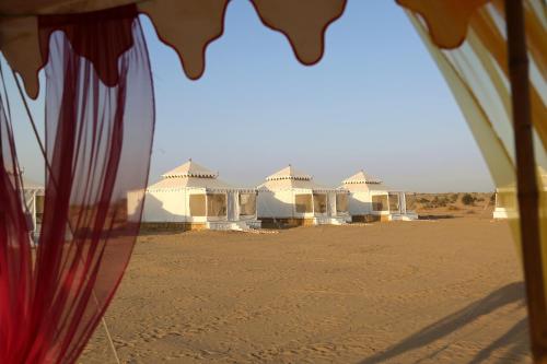 Фотография кемпинга Sunny Desert Camp