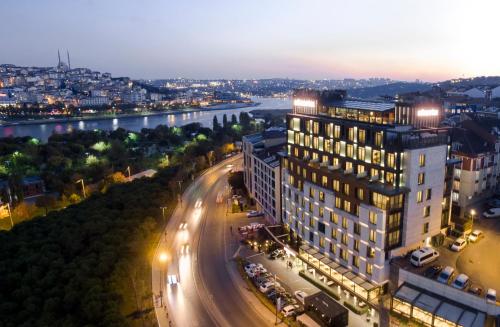 Фотография гостиницы Mövenpick Istanbul Hotel Golden Horn