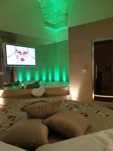 Фотография мини отеля Christian's Suites Spa