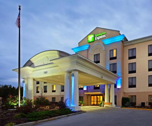 Фотография гостиницы Holiday Inn Express Knoxville-Strawberry Plains, an IHG Hotel