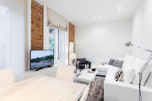 Фотография квартиры Alcantara Apartment by Flatsweethome