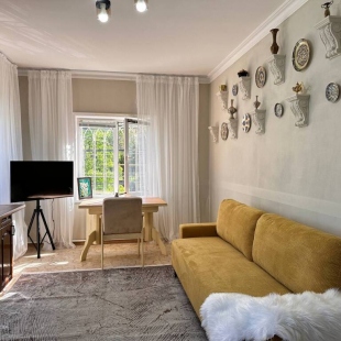 Фотография Коттеджа Частный дом Дом в Центре