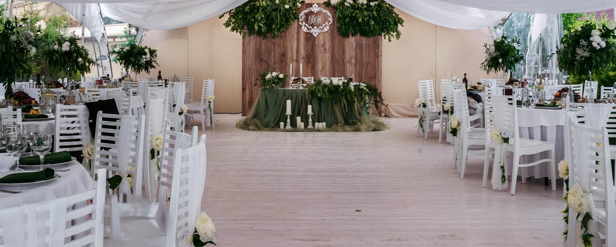 Фотографии летней террасы Большой шатер