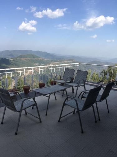 Фотографии гостевого дома 
            Mountain Retreat