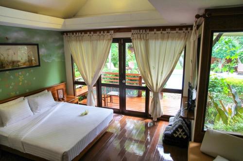 Фотография гостиницы Baan Duangkaew Resort SHA Extra Plus